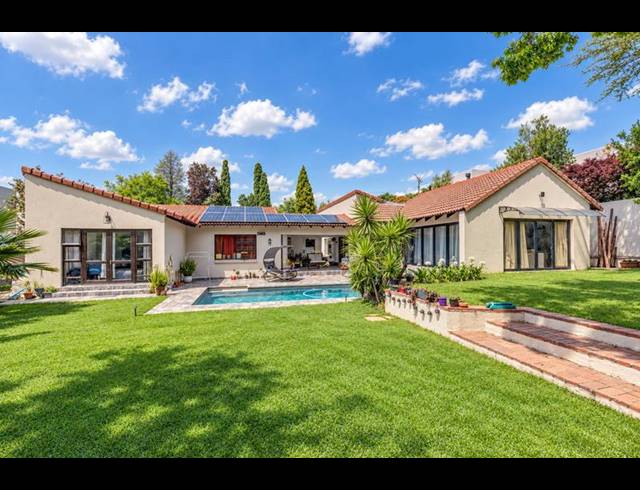 4 BEDROOM PROPERTY TO RENT IN FOURWAYS GARDENS